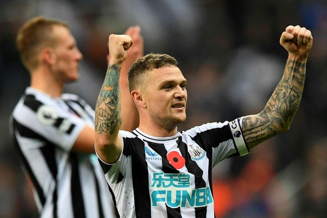 Đội trưởng Newcastle đã dẫn dắt đội bóng này quay lại UCL sau 20 năm vắng bóng