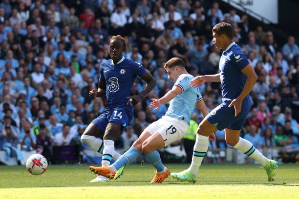 Chelsea còn không thể thắng được đội hình phụ của Manchester City
